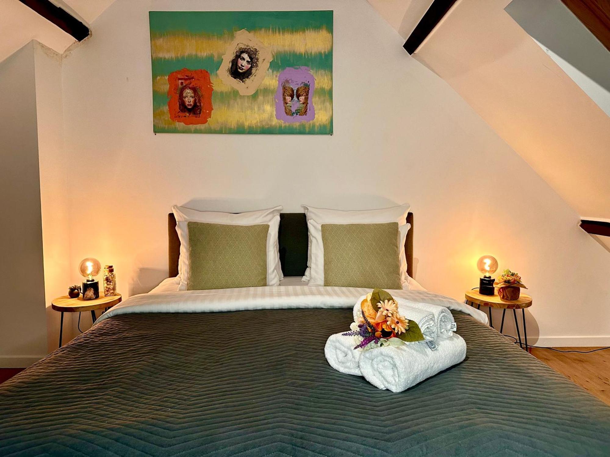 Luxury Suites Centrum By Rikas Hotels أنتويرب المظهر الخارجي الصورة