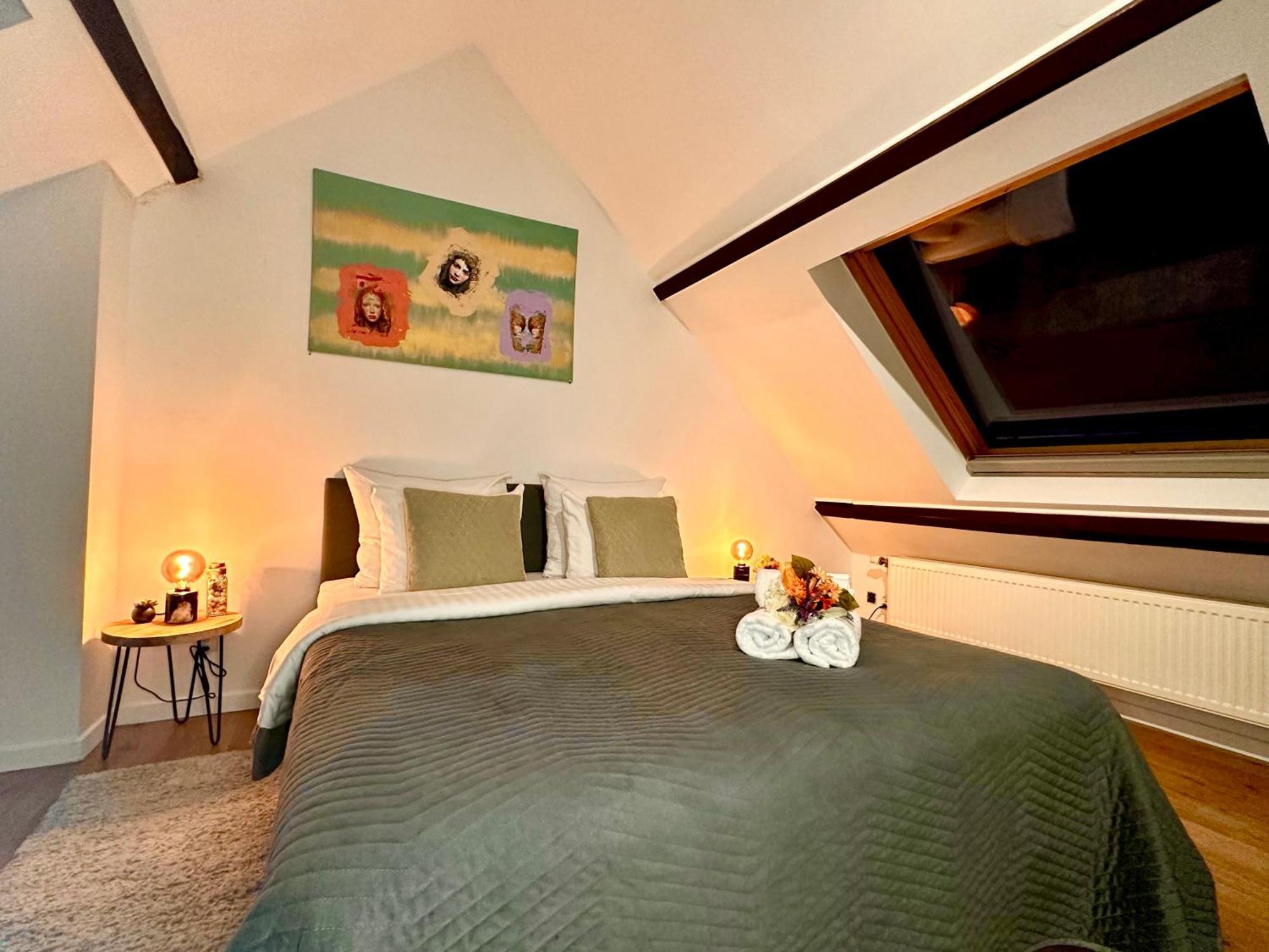 Luxury Suites Centrum By Rikas Hotels أنتويرب المظهر الخارجي الصورة