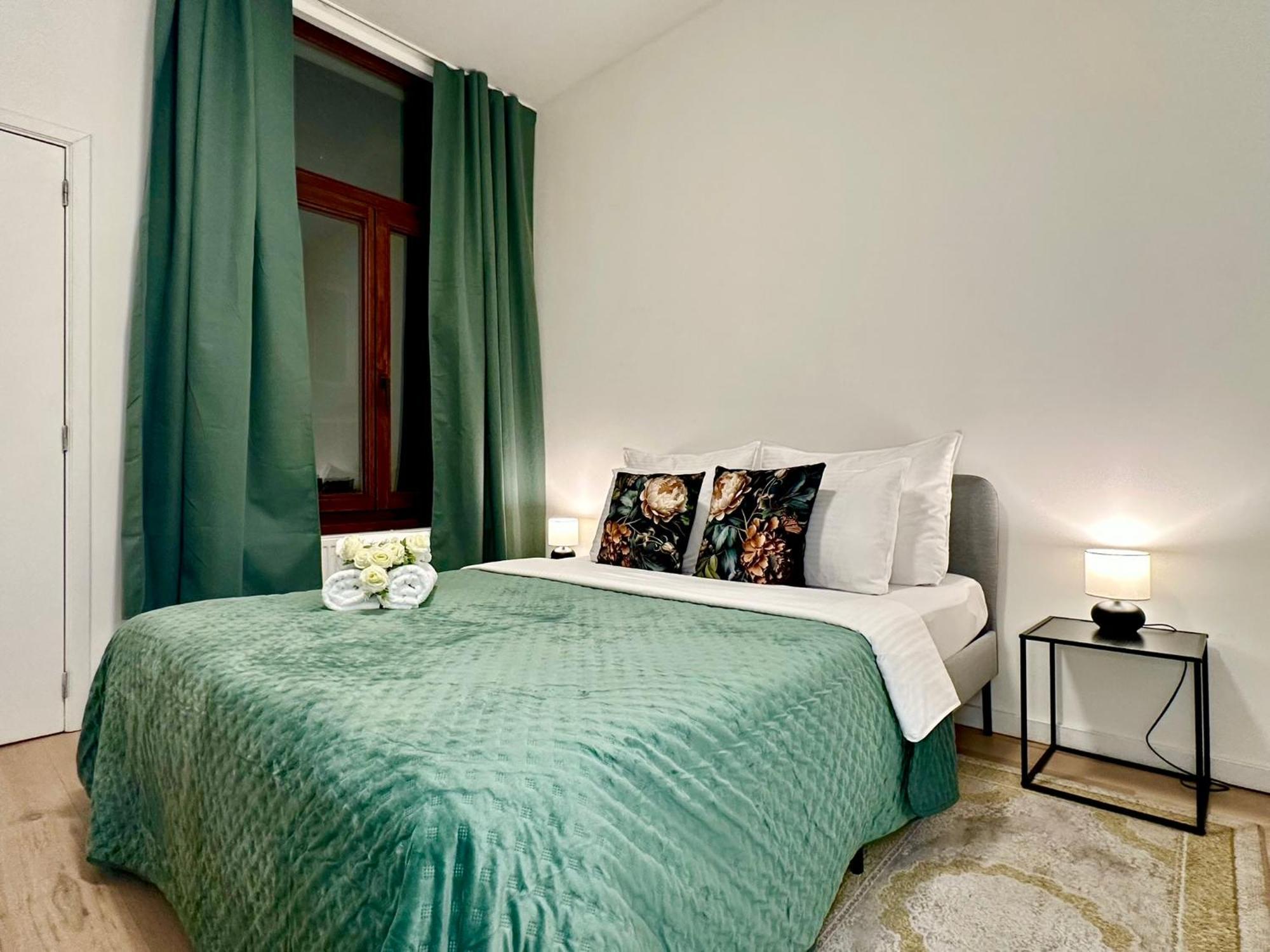 Luxury Suites Centrum By Rikas Hotels أنتويرب المظهر الخارجي الصورة